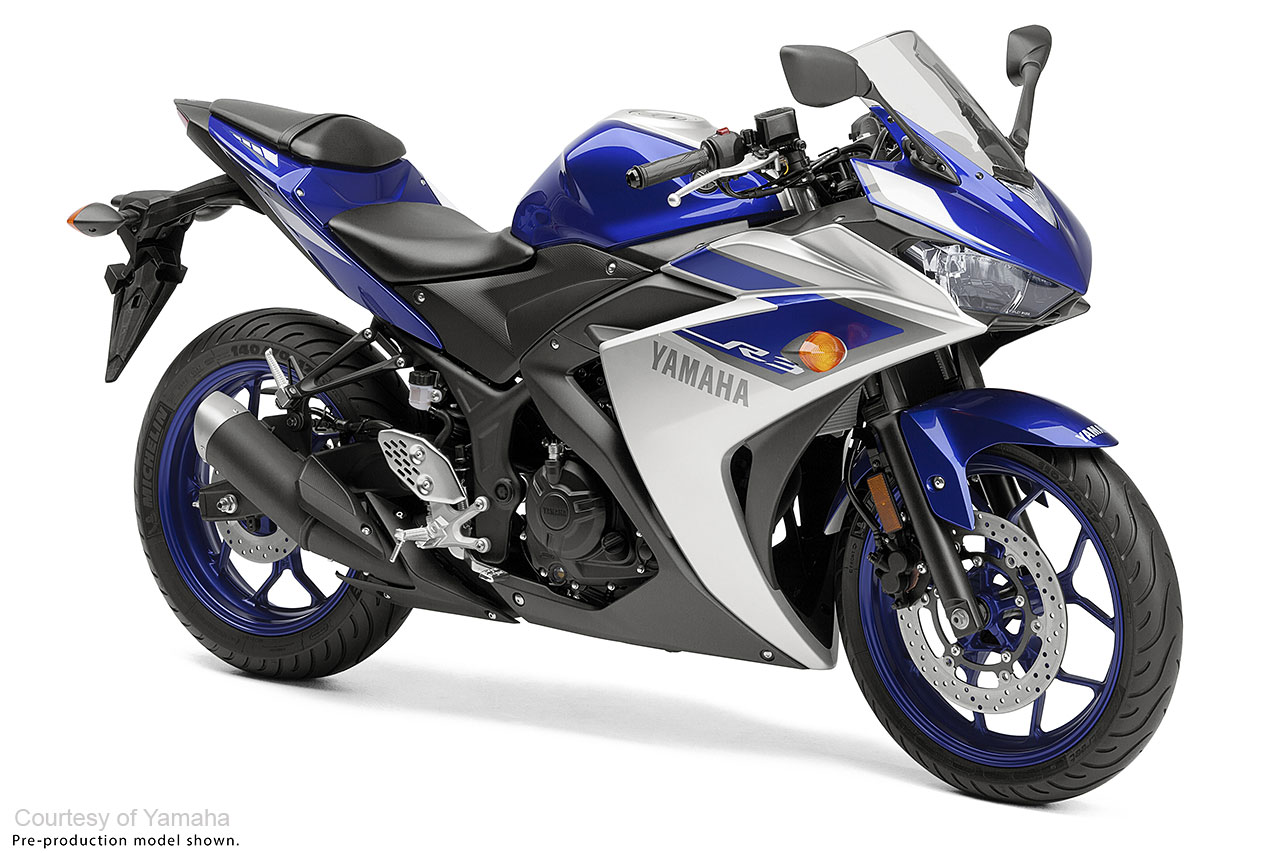 2015-03-2015-Yamaha-YZF-R31